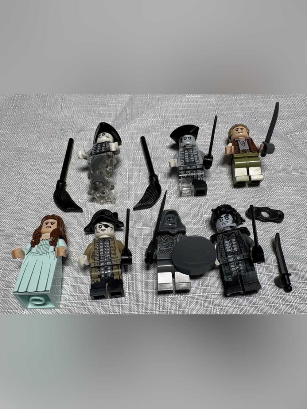 NEW LEGO 7 Minifigures 71042 Silent Mary Pirates Of The Caribbean Brand New POTC